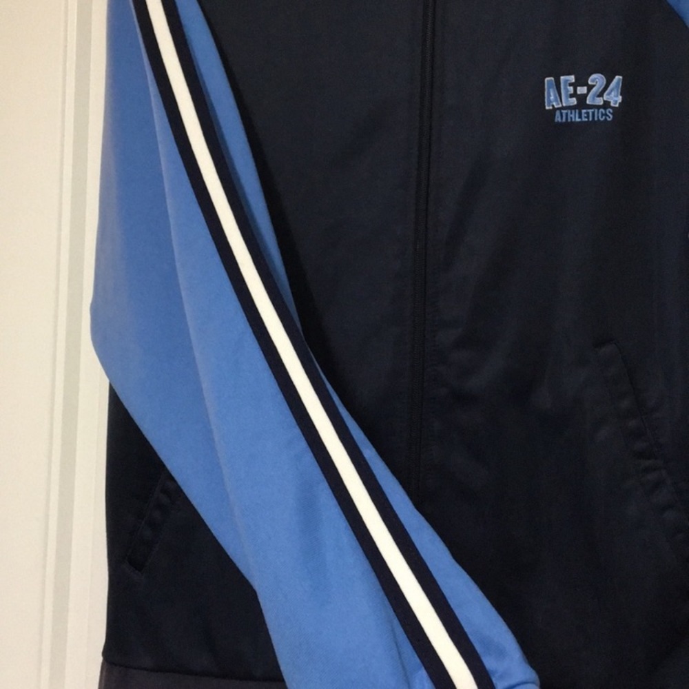 American Eagle athletics jacket - Picture 6 of 9